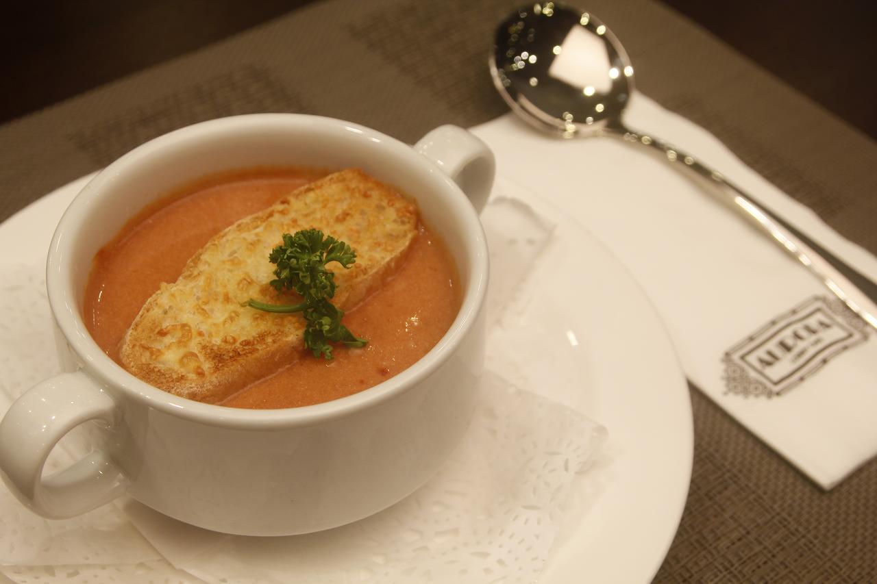 Herald Suites Polaris Makati City Eksteriør bilde